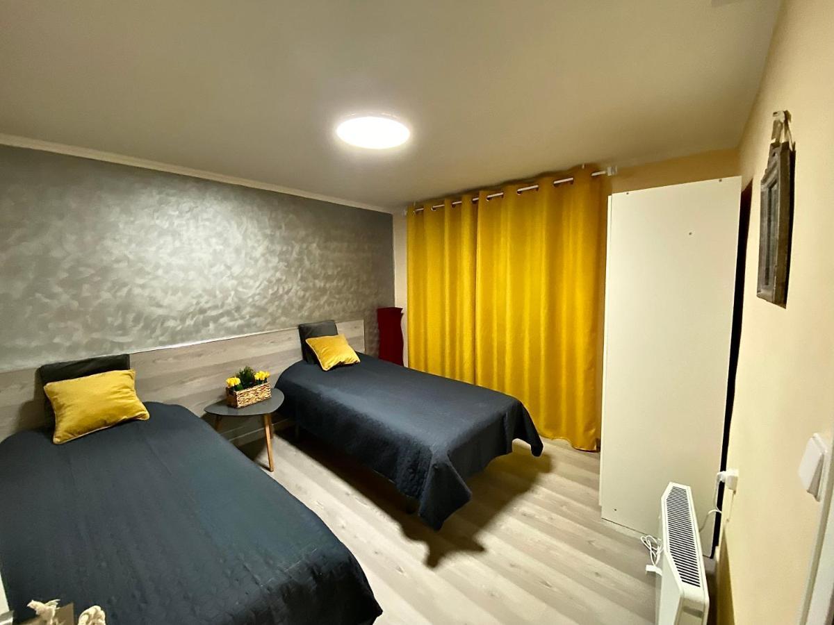 Aqui Me Quedo Apartment Logrono Bagian luar foto