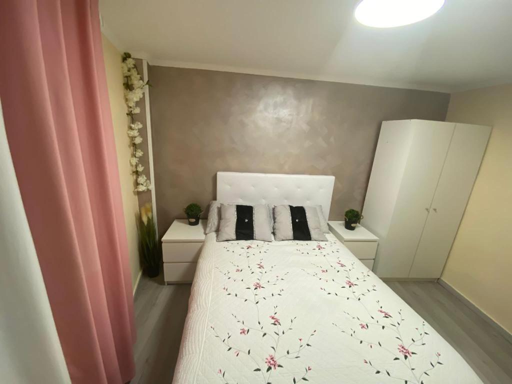Aqui Me Quedo Apartment Logrono Bagian luar foto