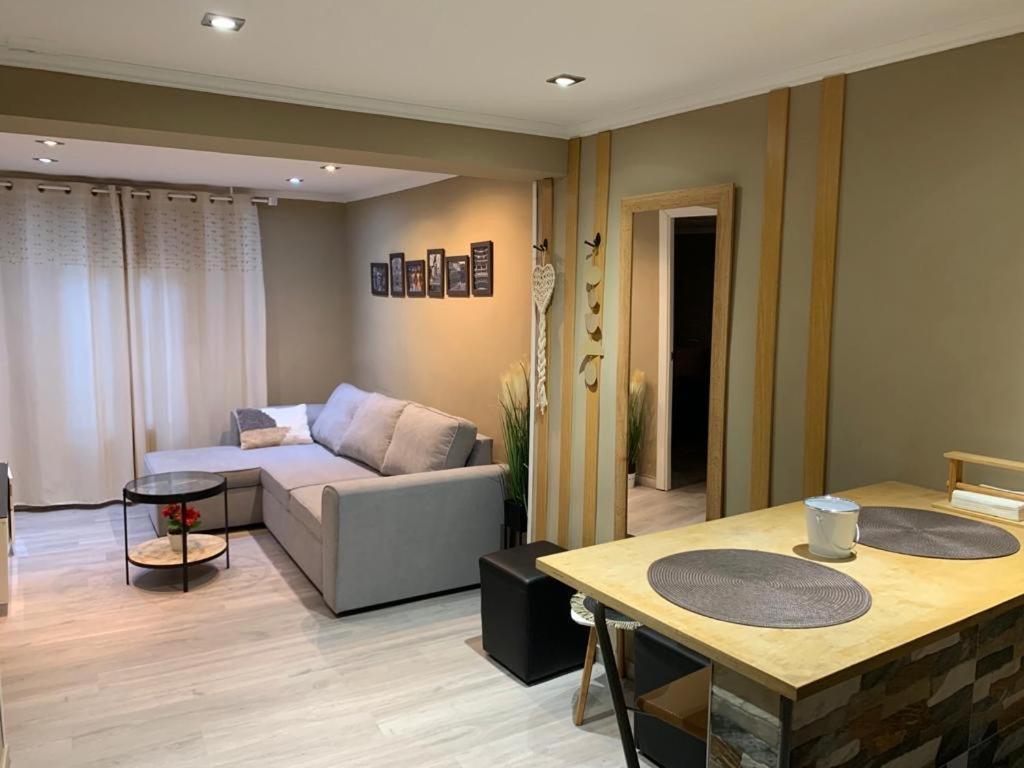 Aqui Me Quedo Apartment Logrono Bagian luar foto